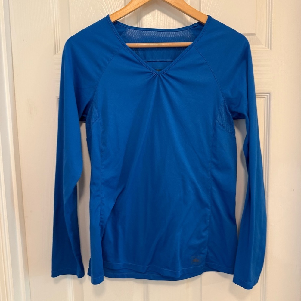 Like New REI Active Pursuits Long-Sleeved Top